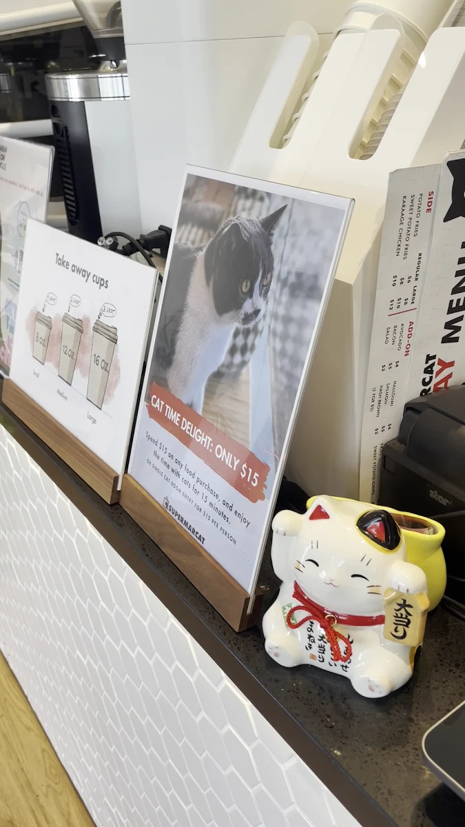 Menu, SupermarCat Cat Café