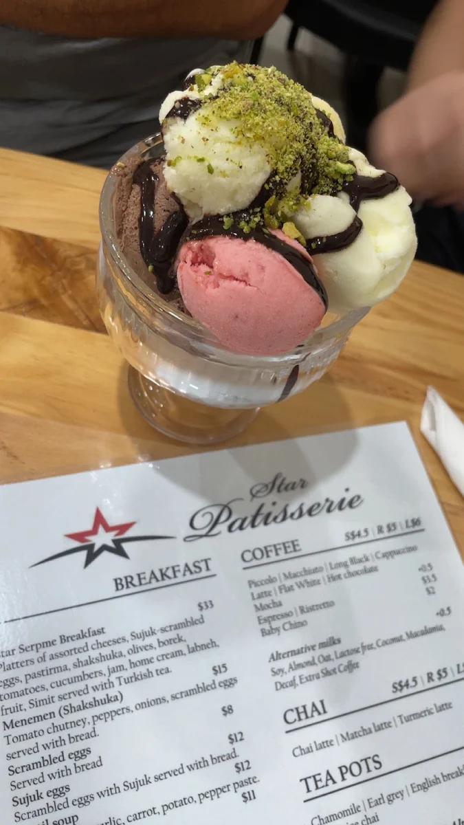 Menu, Star Patisserie