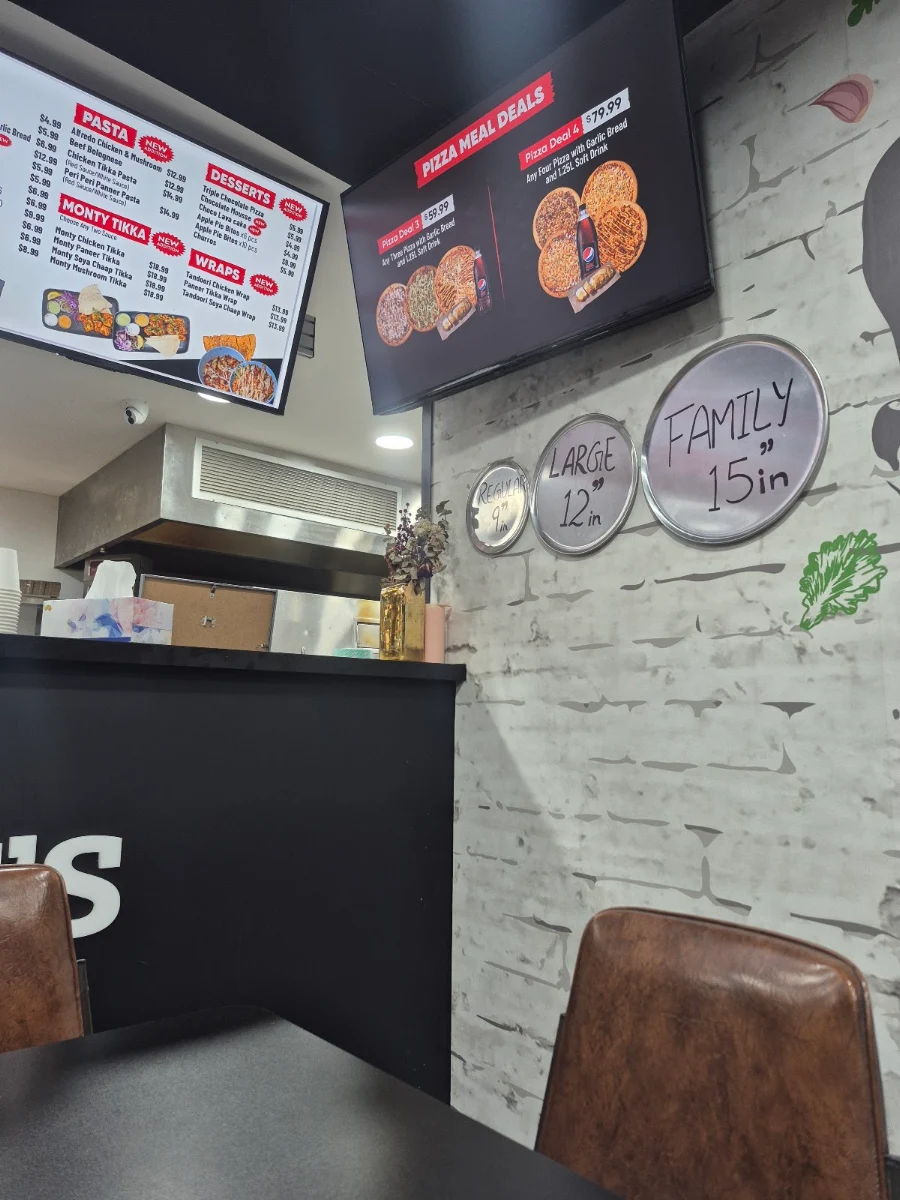 Menu, Monty’s Pizza Riverstone