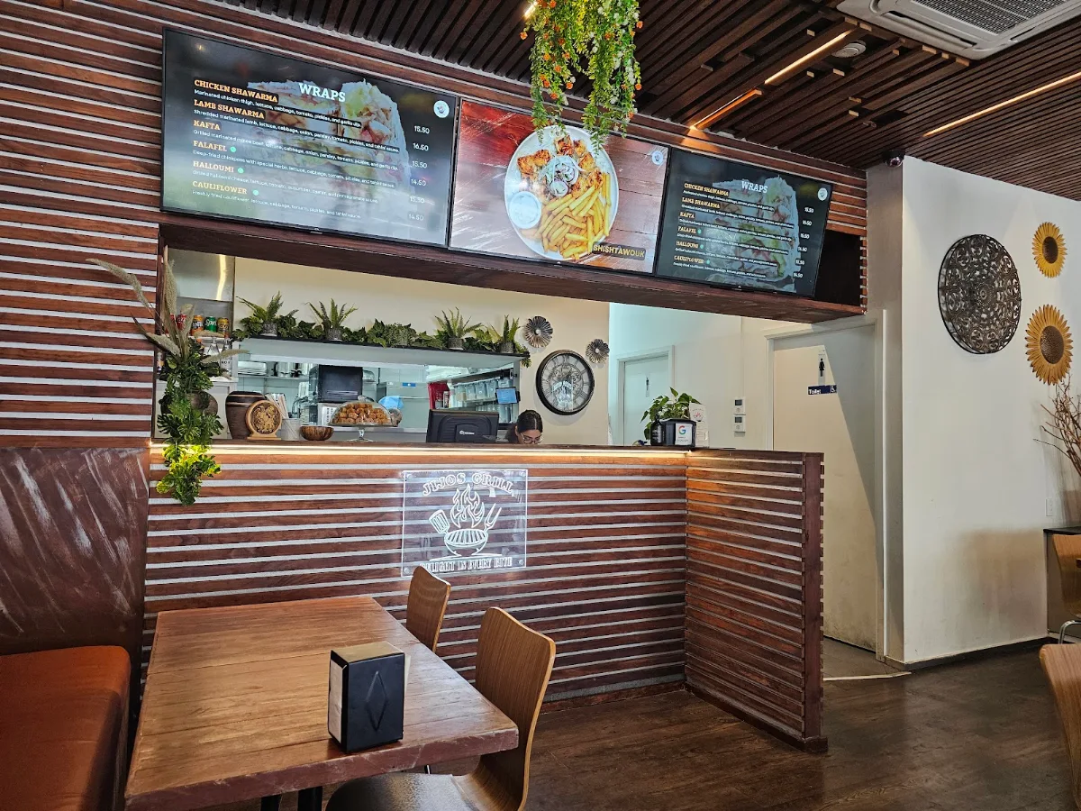 Menu, Jijos Grill