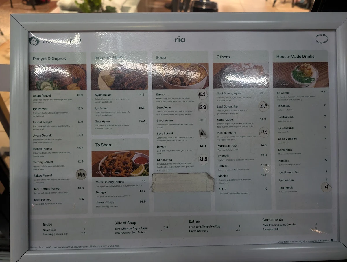 Menu, Ayam Penyet Ria