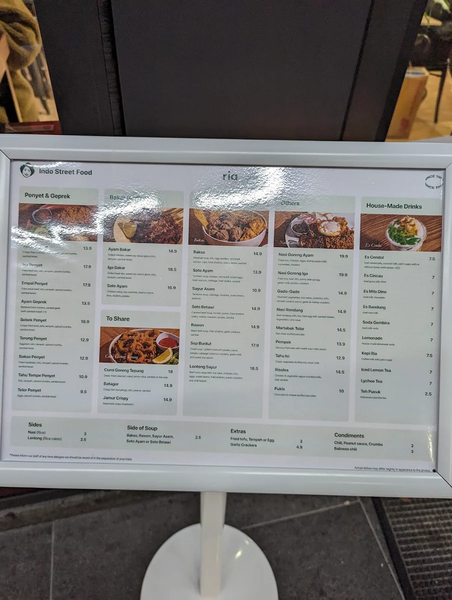 Menu, Ayam Penyet Ria