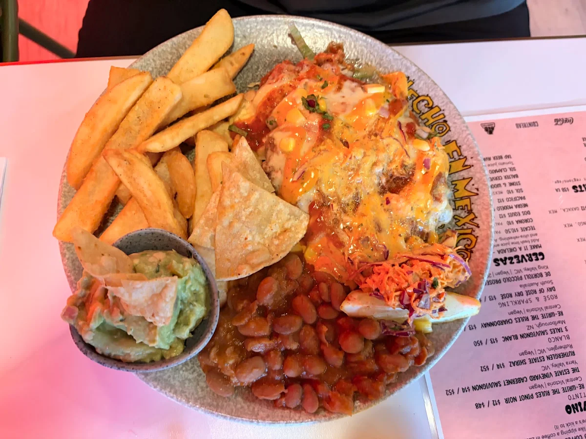 Menu, Hecho En Mexico Milton Brisbane