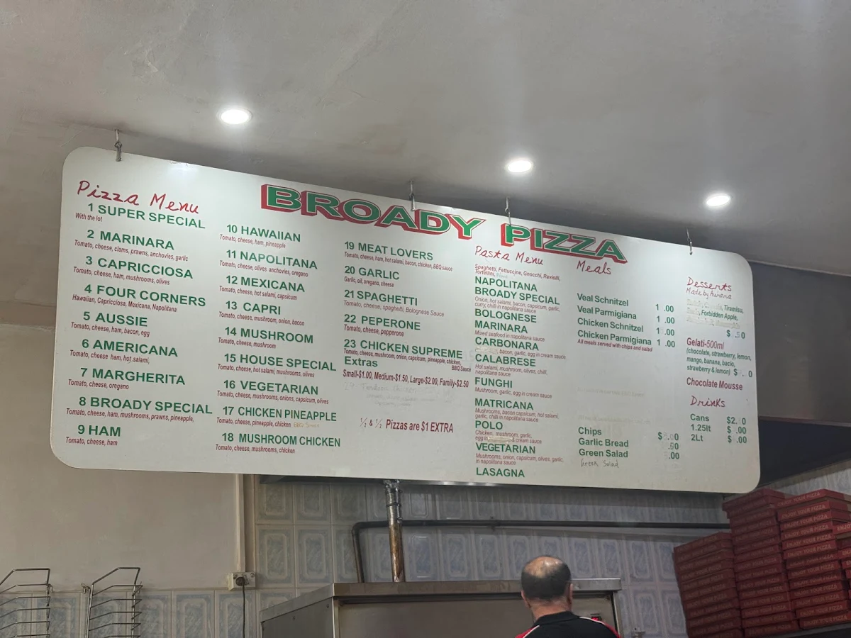 Menu, Broady Pizza House