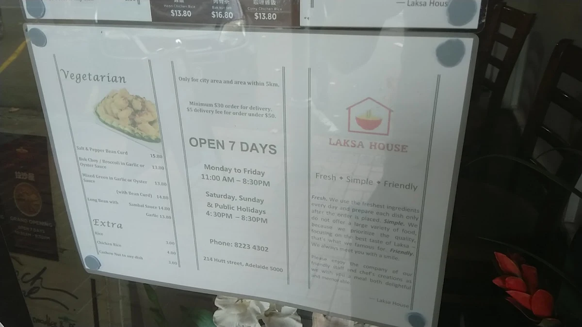 Menu, Laksa House