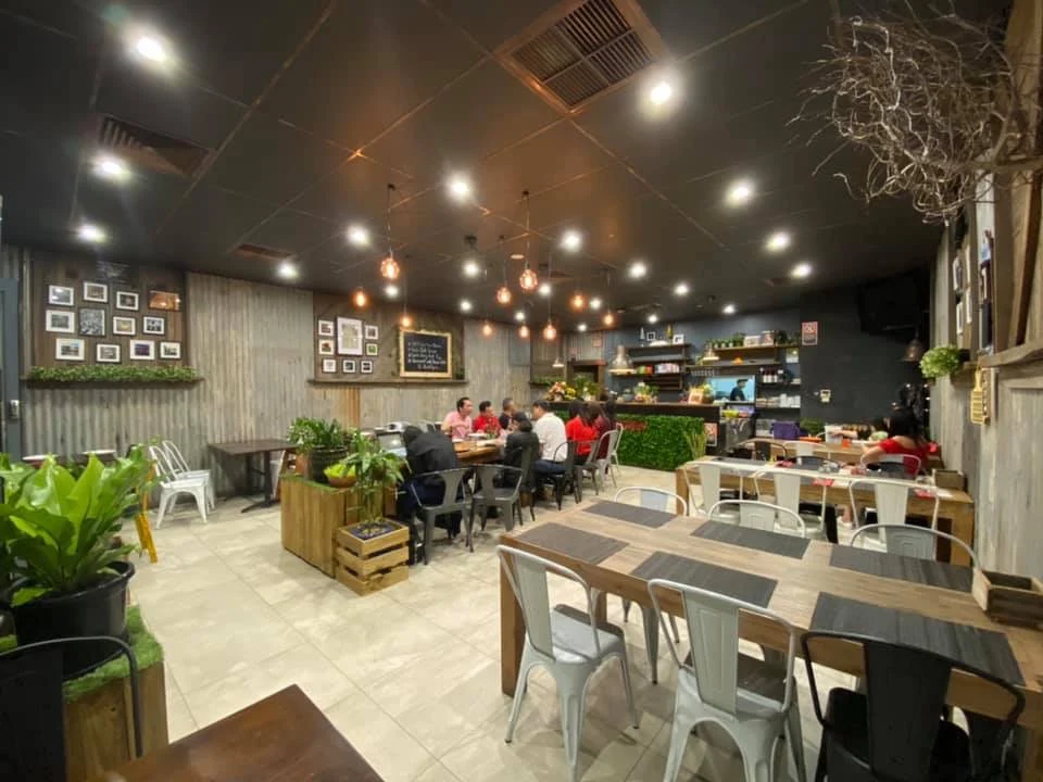 Vibe, Red Spoon Thai @ Mt Annan