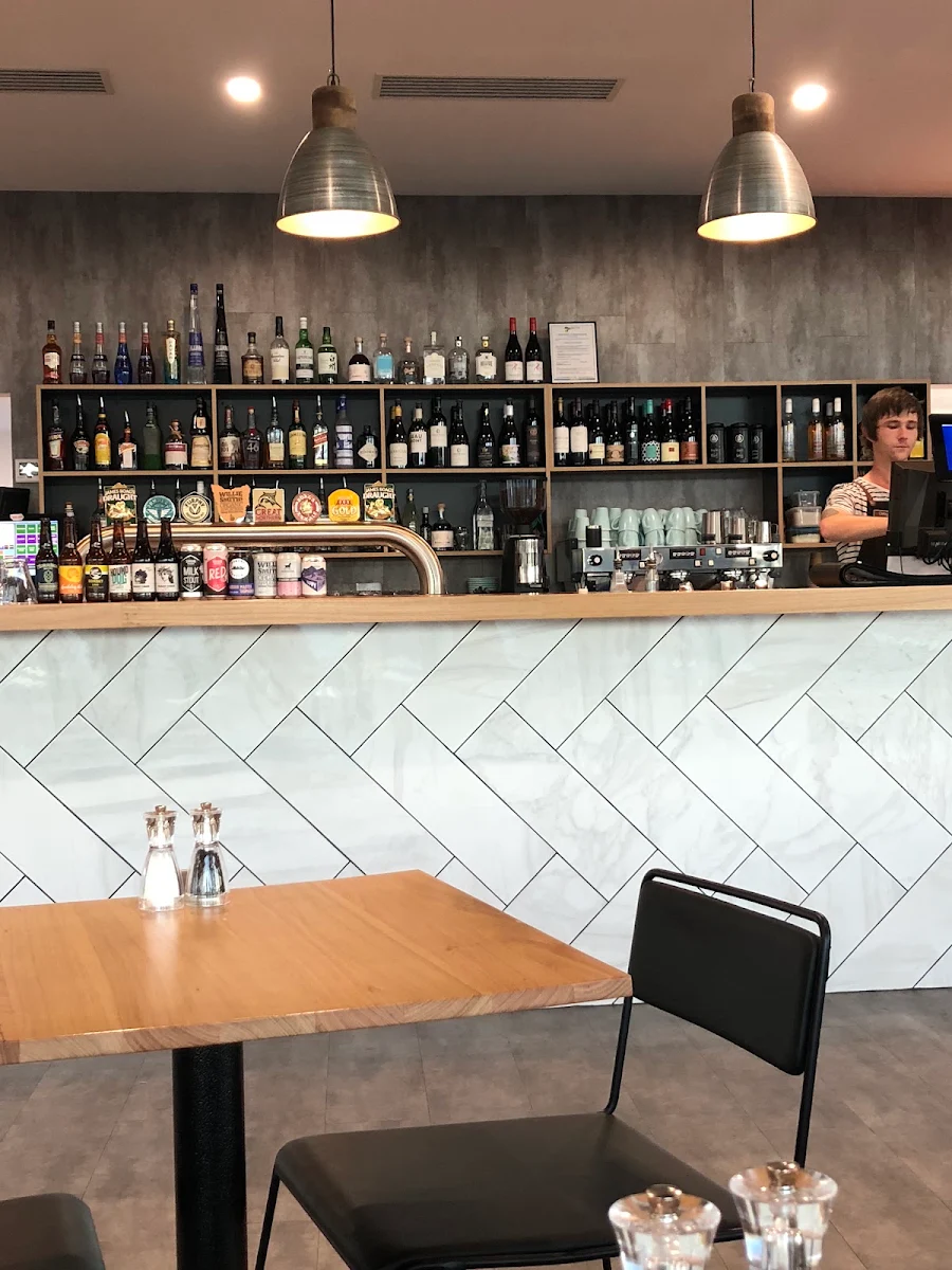 Vibe, Parkside Bar And Kitchen