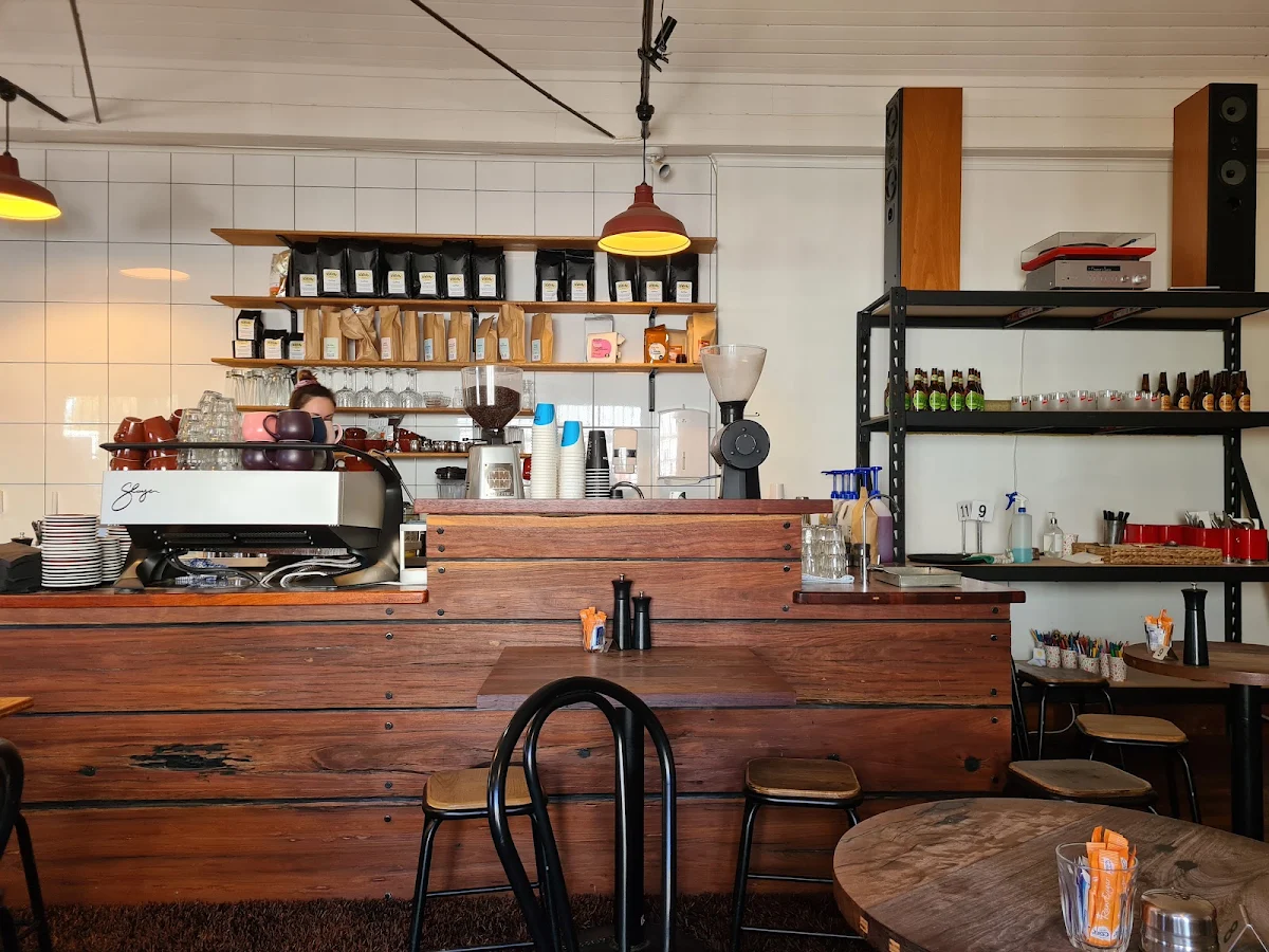 Vibe, Potbelly at Medlow