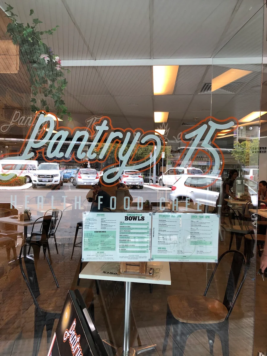Vibe, Pantry 15
