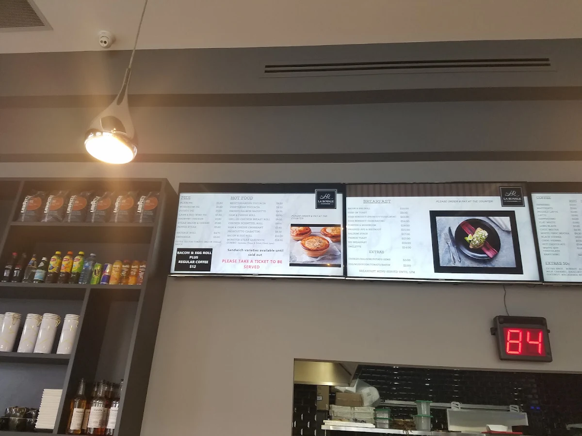 Vibe, La Royale Patisserie