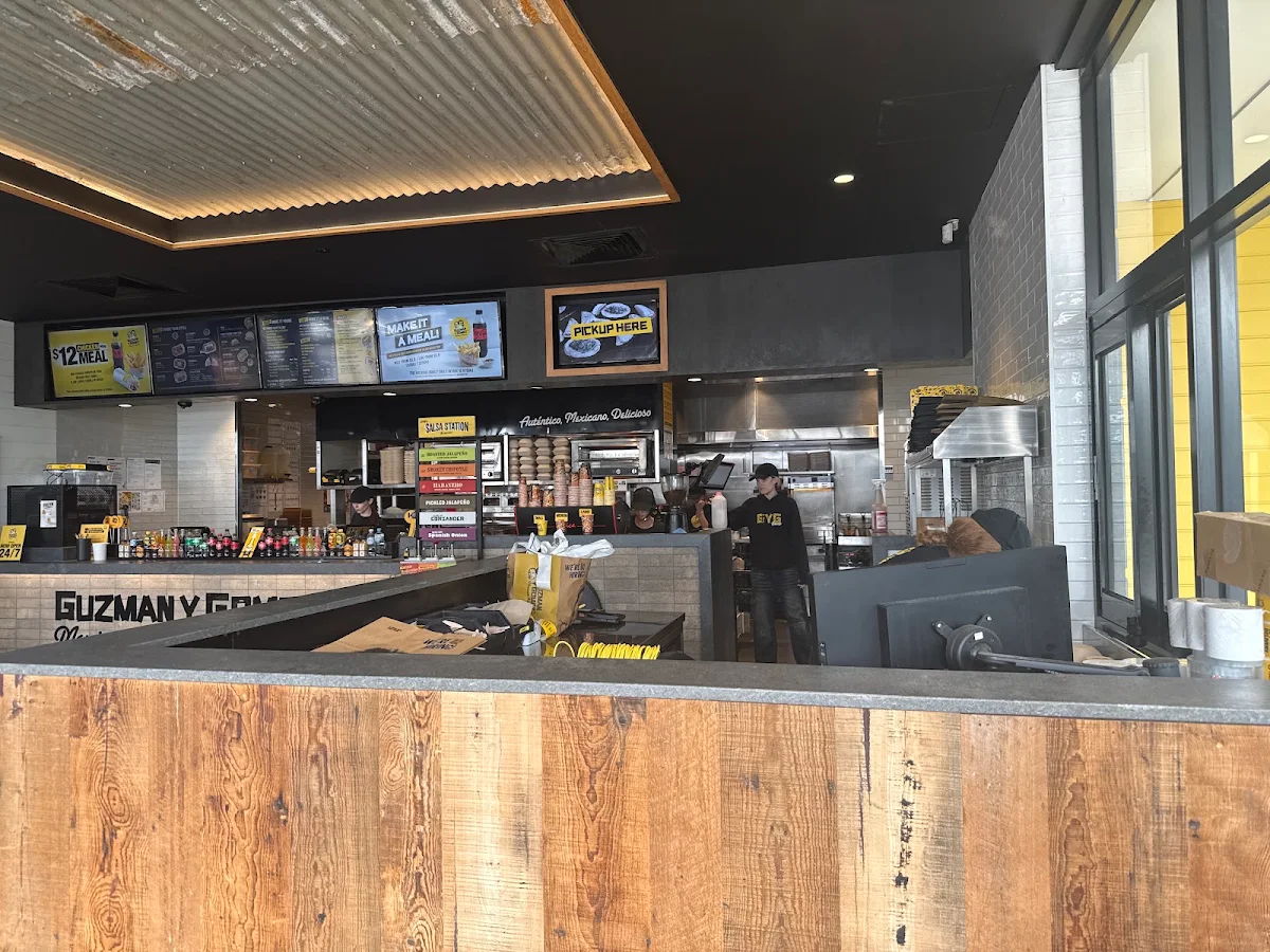 Vibe, Guzman y Gomez - Cranbourne