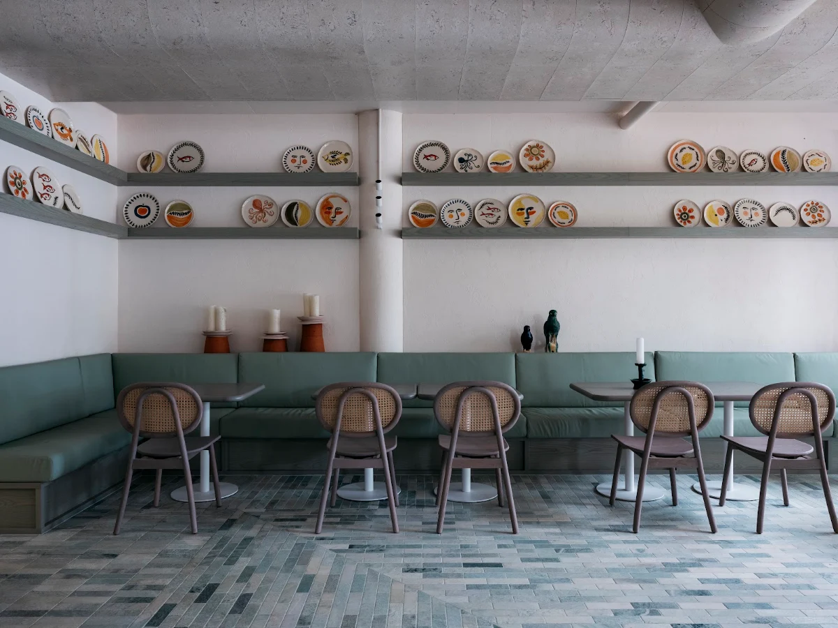 Vibe, Blackwood Bondi