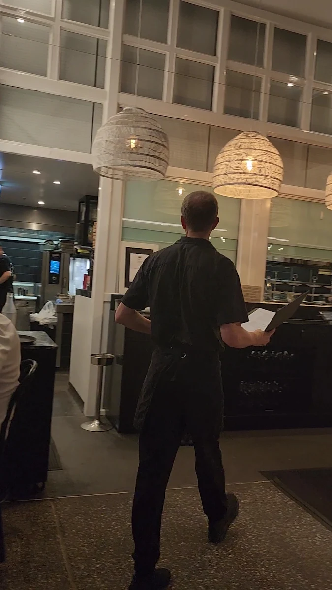 Vibe, Lotus Barangaroo
