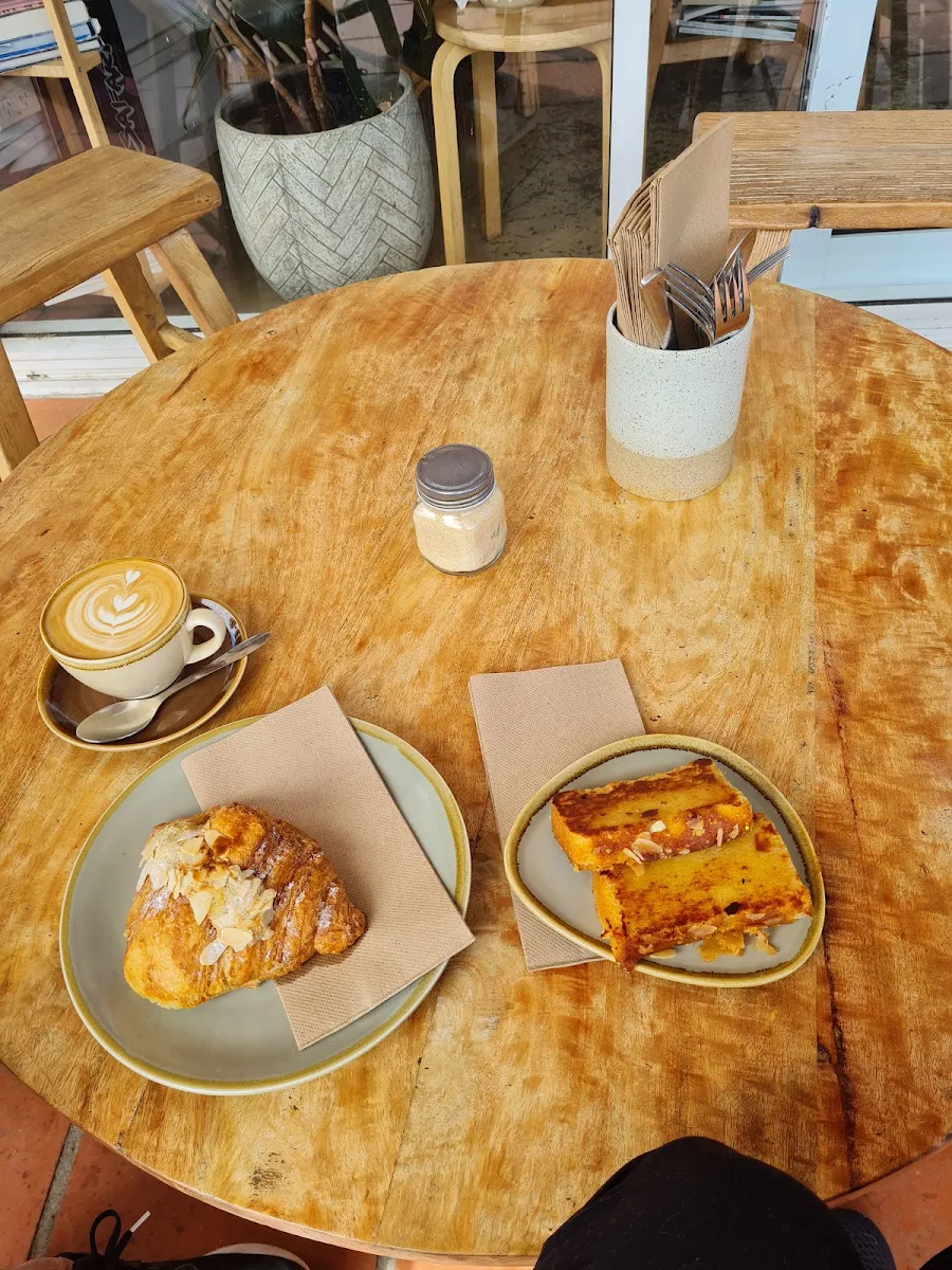 Food & drink photo 9