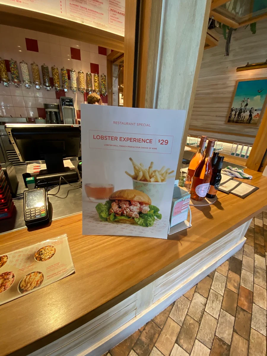 Menu, Betty's Burgers