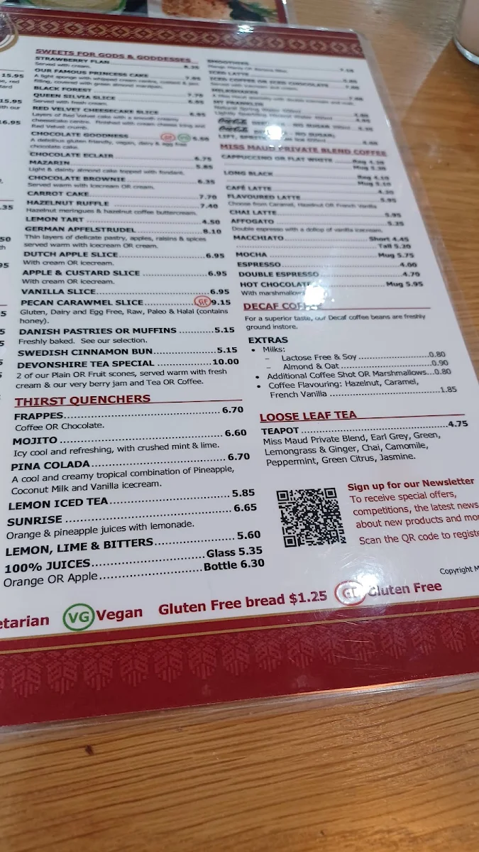 Menu, Miss Maud Carousel