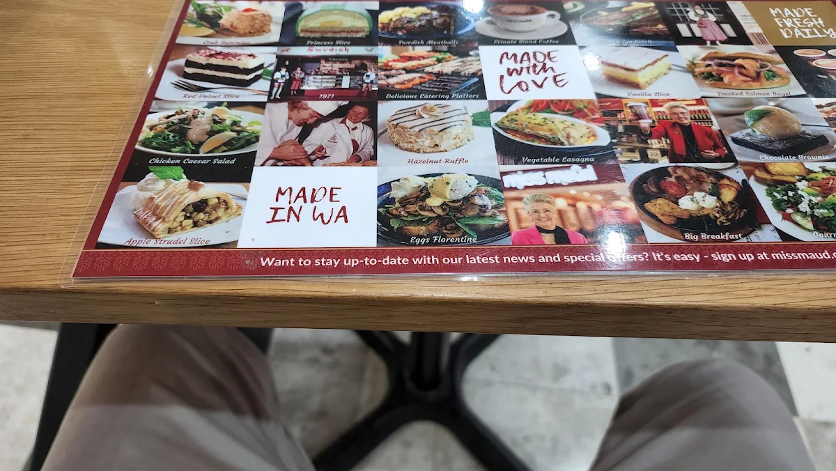 Menu, Miss Maud Carousel