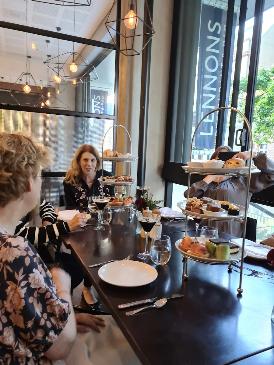 Food & drink, Lennons Restaurant & Bar