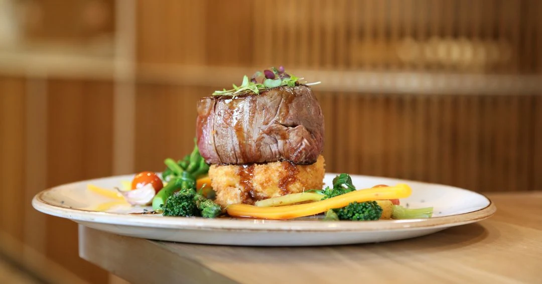 Food & drink, Giorgios Restaurant