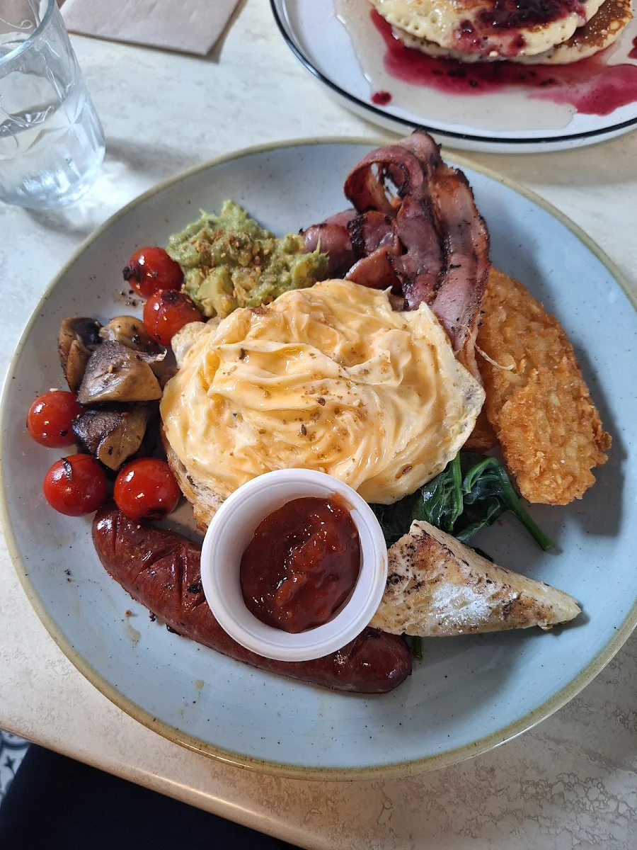 Food & drink photo 3