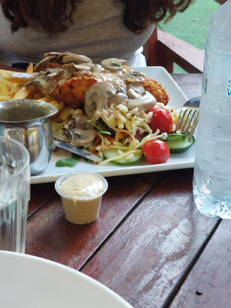 Food & drink, Medowie Macadamias