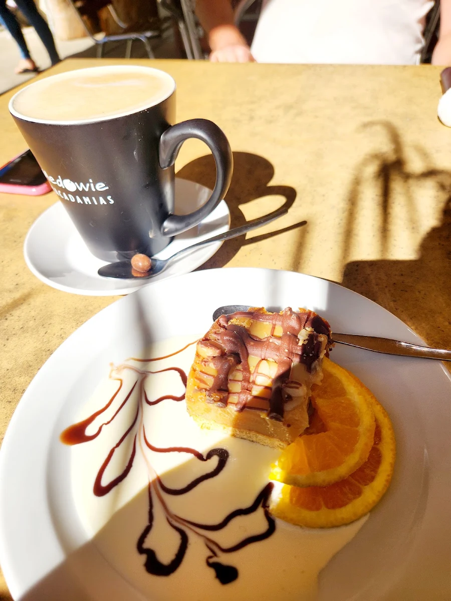 Food & drink, Medowie Macadamias