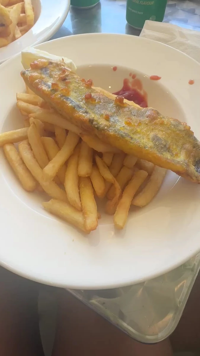 Food & drink, Lemontree Cafe and Takeaway