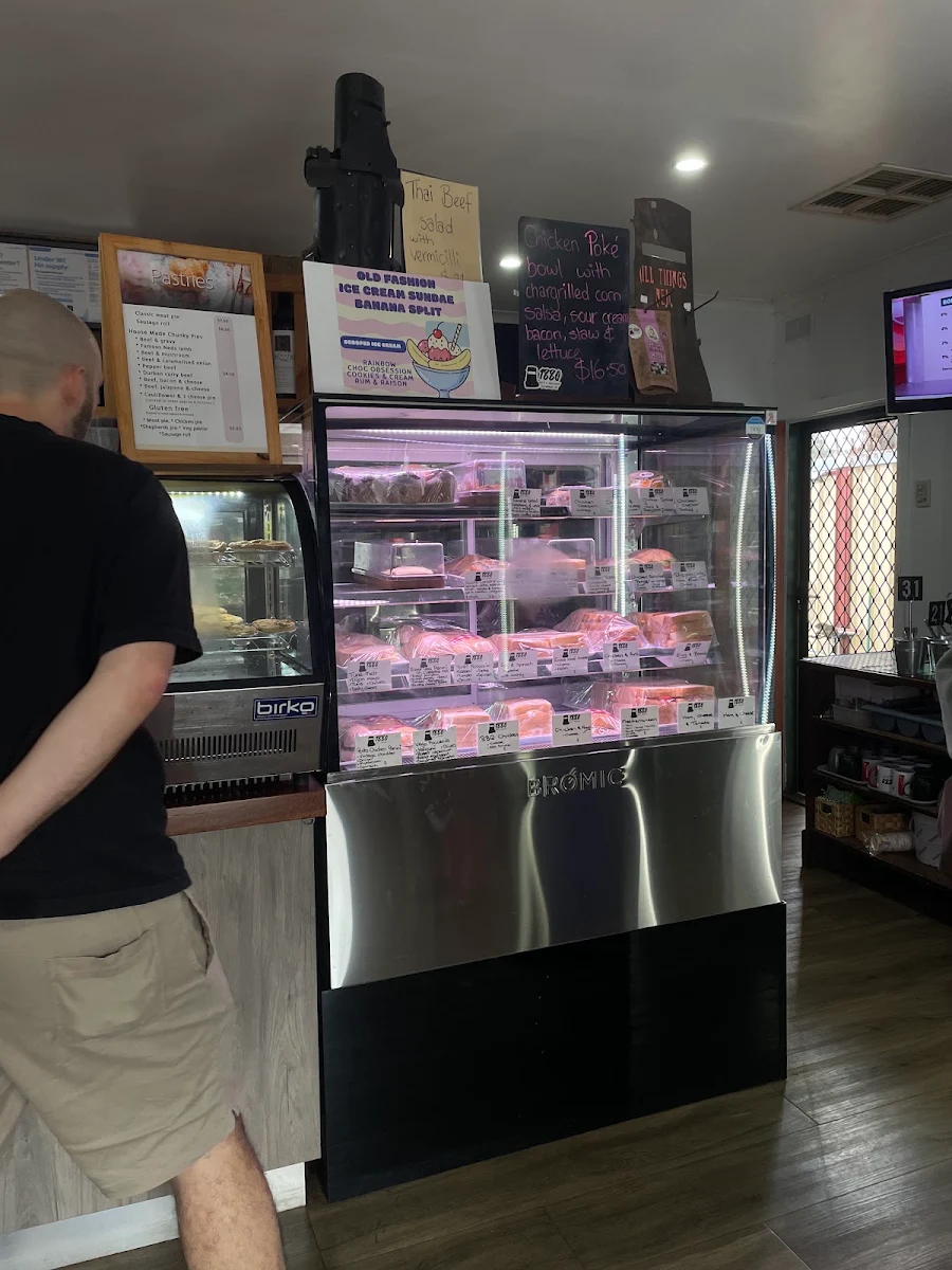 Vibe, 1880 Cafe & Takeaway