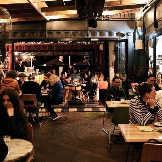 Vibe, Benzina Cantina
