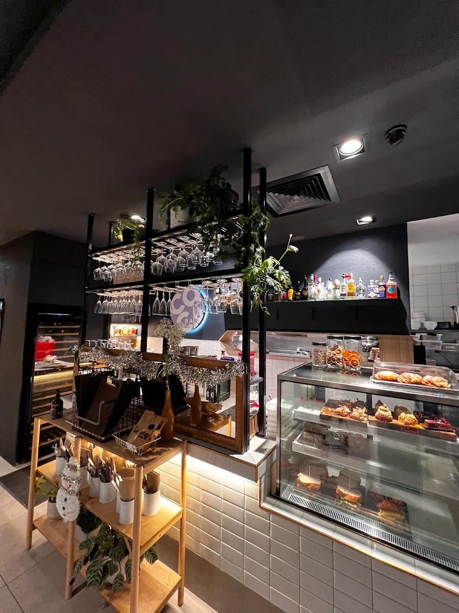 Vibe, Coca Bar | Cafe