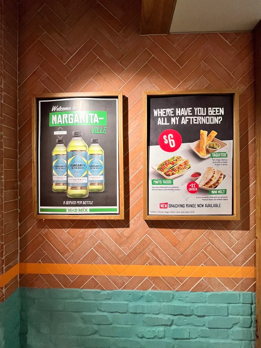 Menu, Mad Mex Narellan