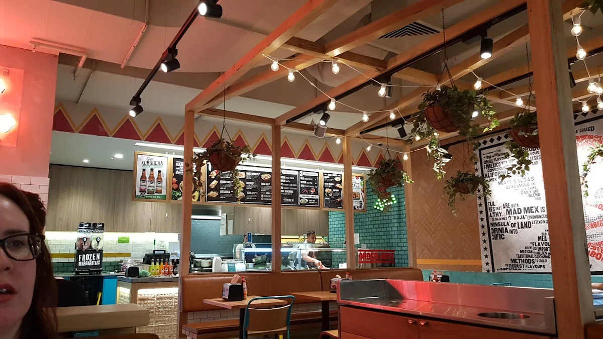 Vibe, Mad Mex Narellan