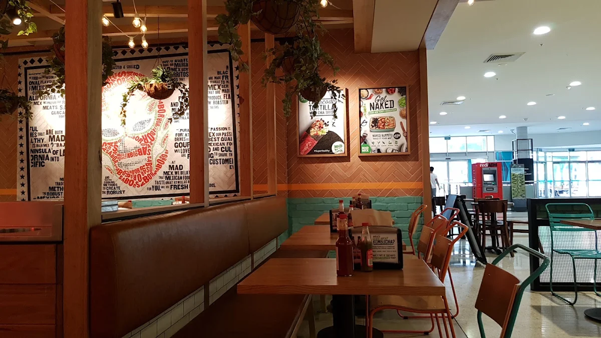 Vibe, Mad Mex Narellan