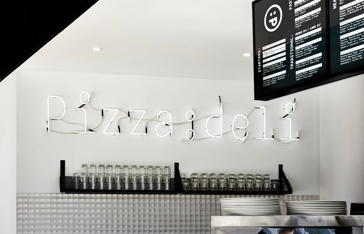 Menu, Pizza Deli