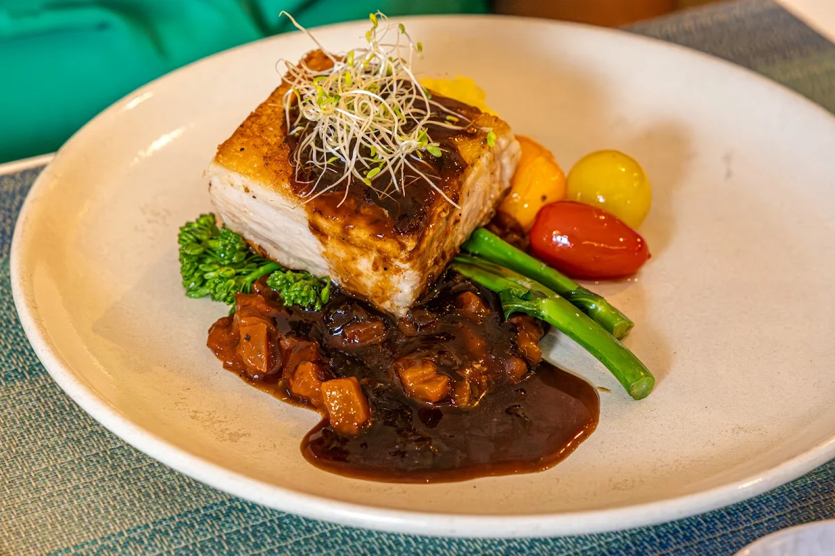 Food & drink, PepperBerry Restaurant