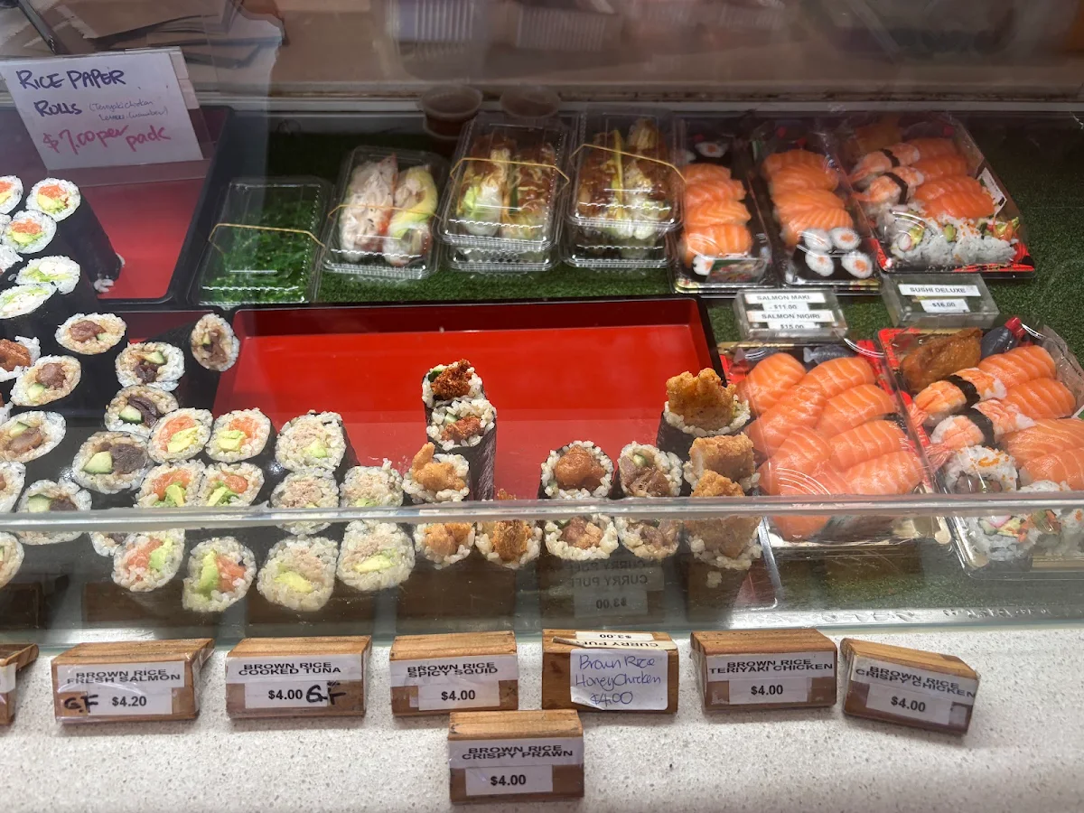 Vibe, Sushi Noodle on Mair