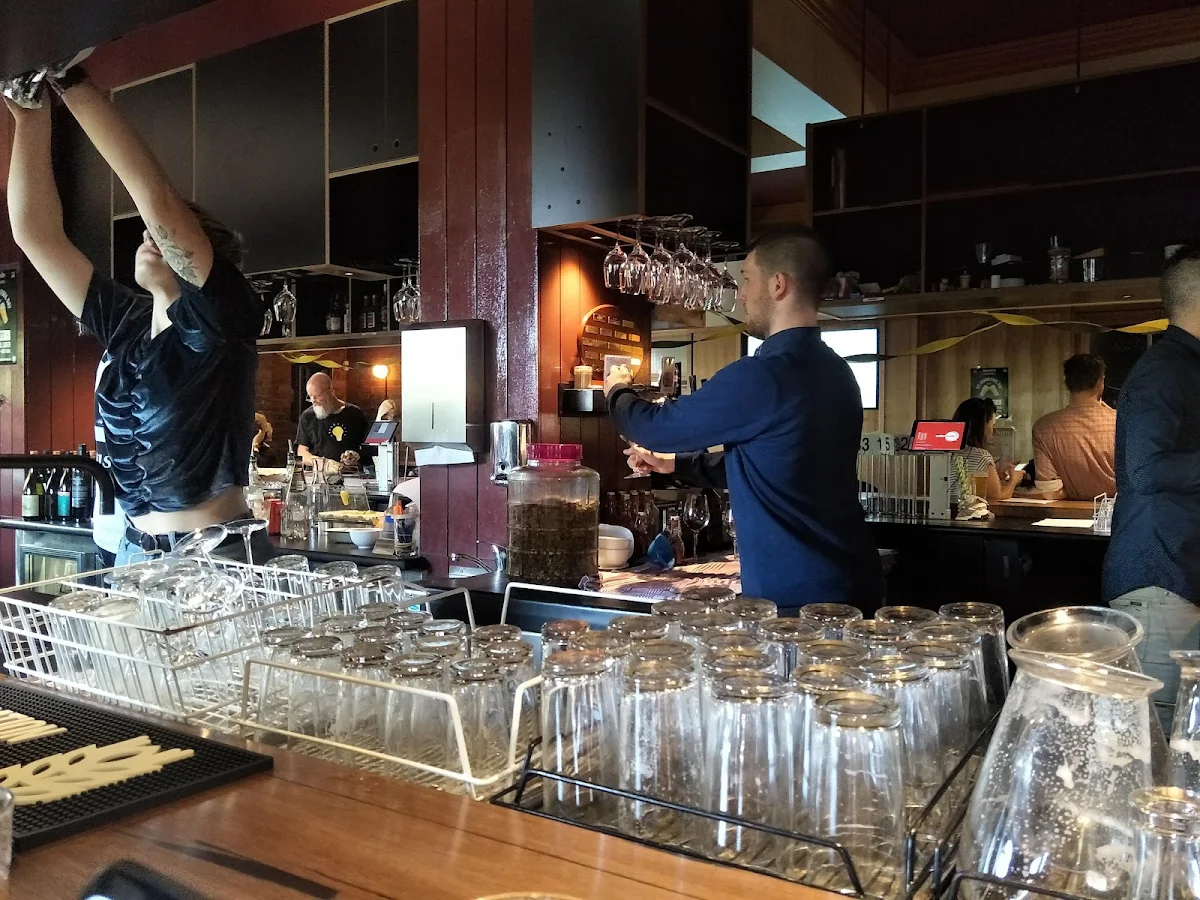 Vibe, The Vic Hotel Footscray