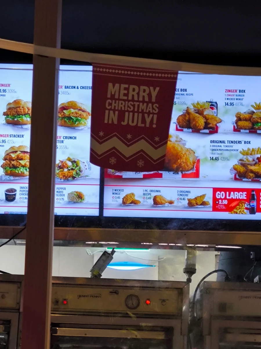 Menu, KFC Broadway