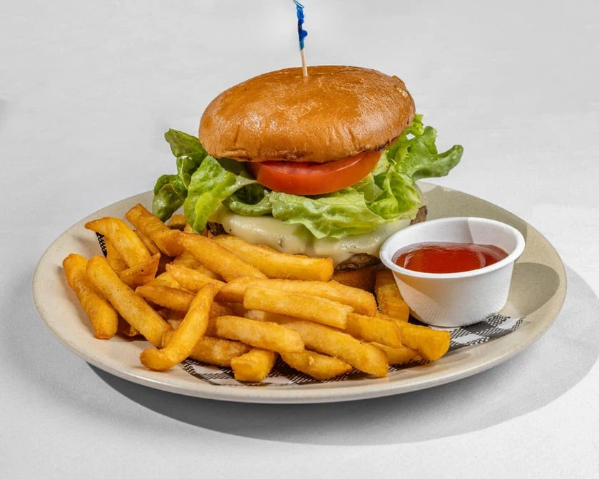 Food & drink, Eight74 Bar & Grill