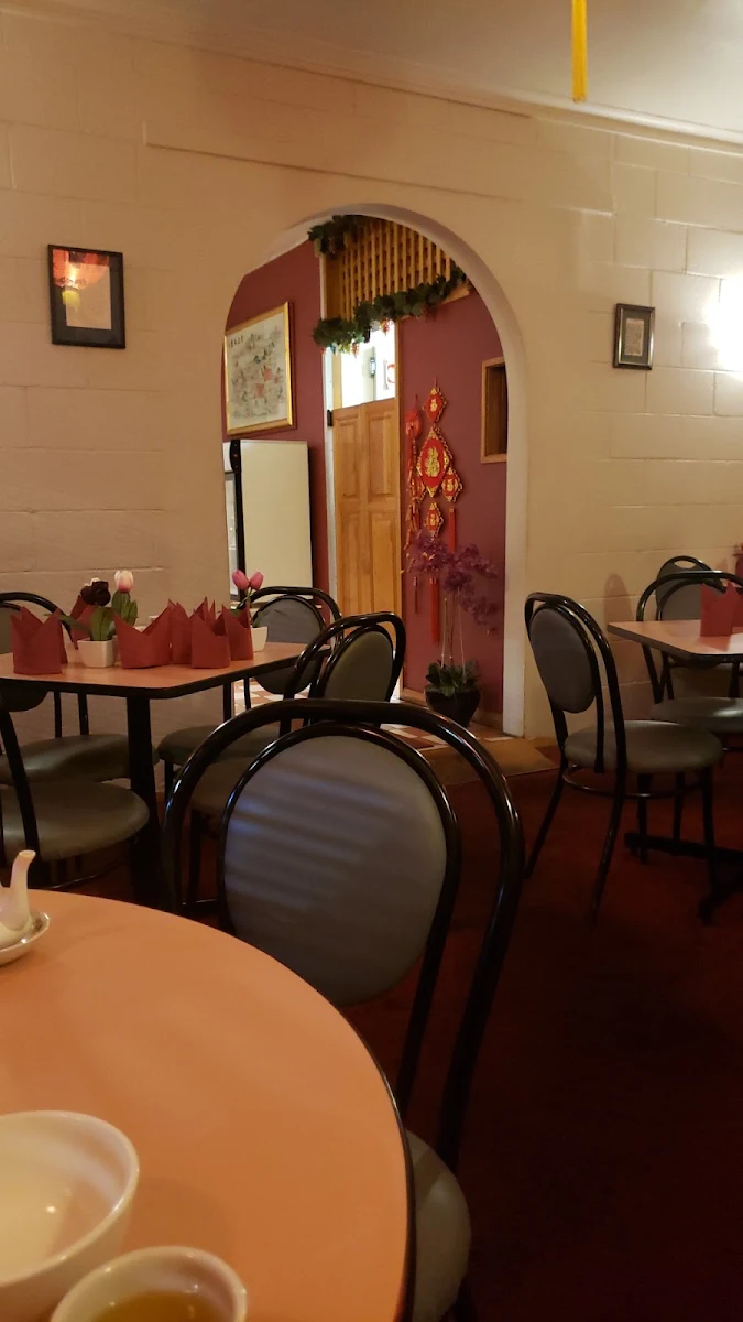 Vibe, Lee How Fook Restaurant