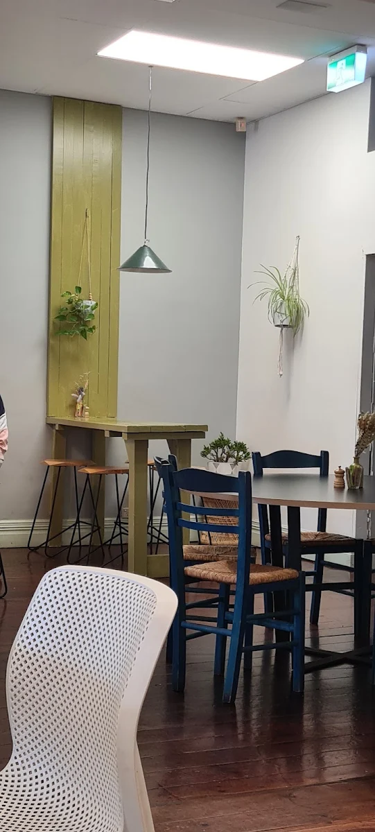 Vibe, East Borough Eatery