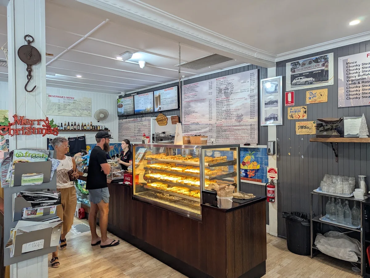 Vibe, The Outpost Cafe