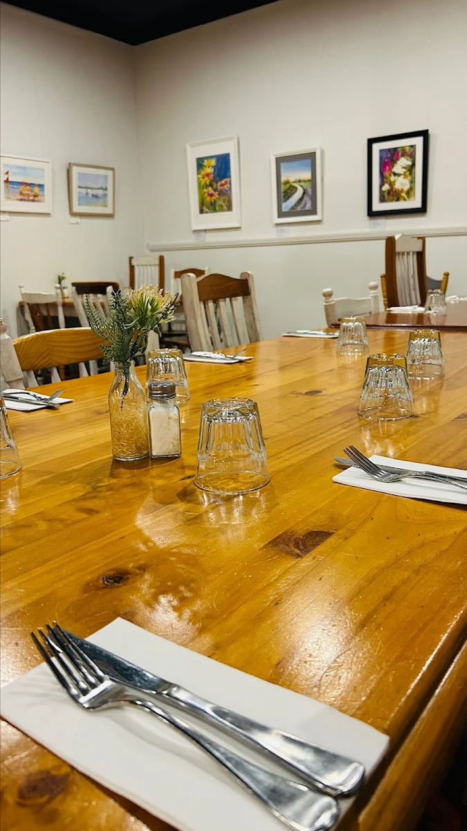 Vibe, Farmgate Restaurant Nowra