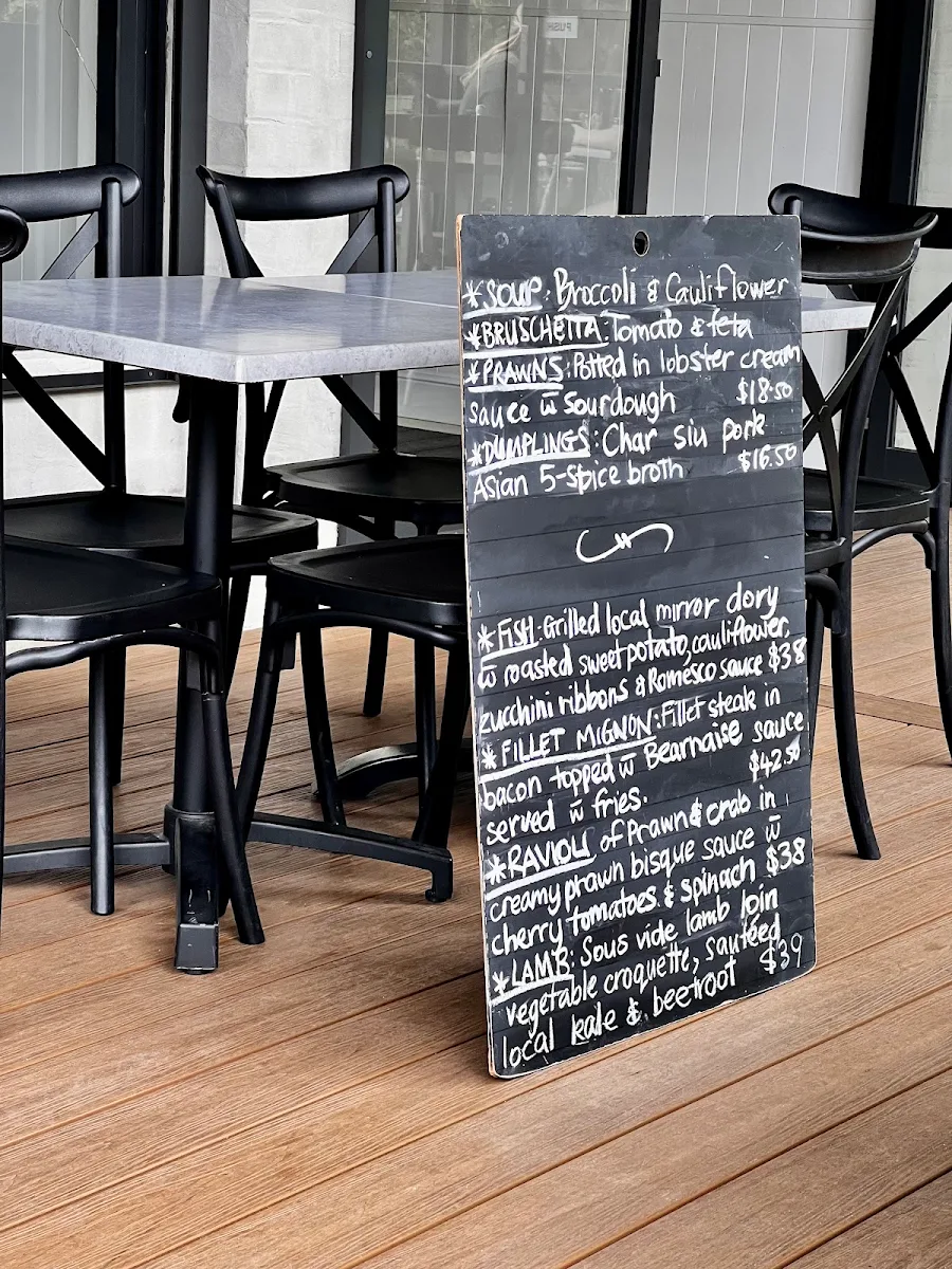 Vibe, Farmgate Restaurant Nowra