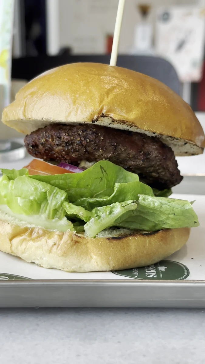 Food & drink, Betty's Burgers