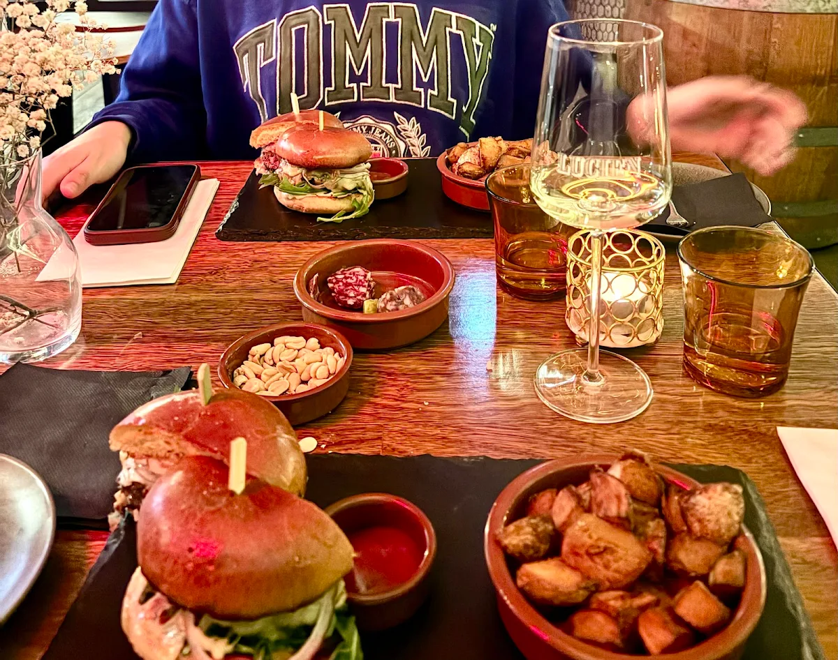 Food & drink, Lucien - Wine Bar