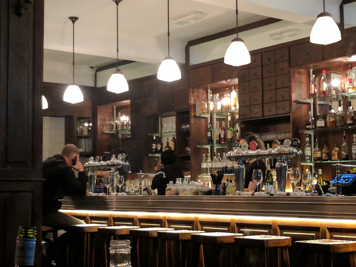 Vibe, OTIS Dining Hall
