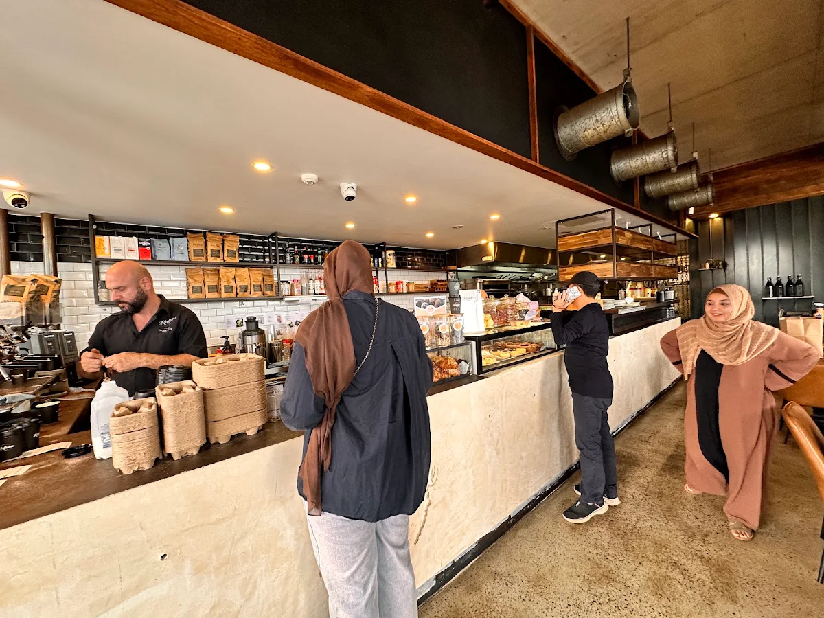 Vibe, Kaffeine & Co Yagoona