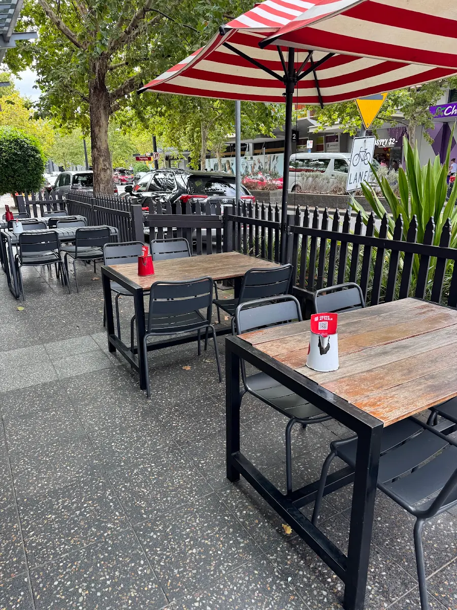 Vibe, Grill'd Burgers - Point Cook