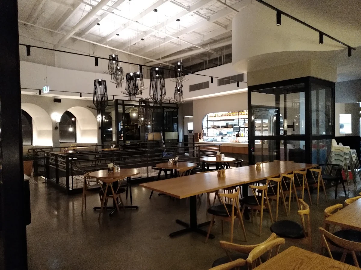 Vibe, Casa Cibo